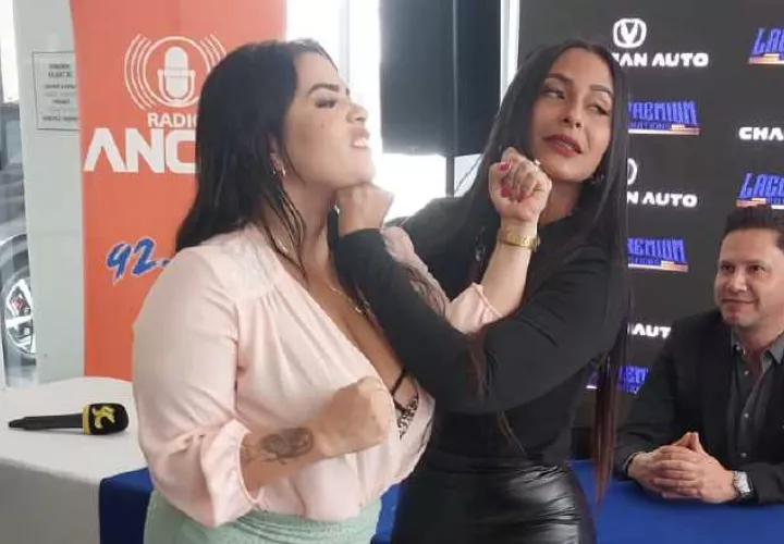 'La Bibi' (izq.) y Sara Reinosa. Jaime Chávez