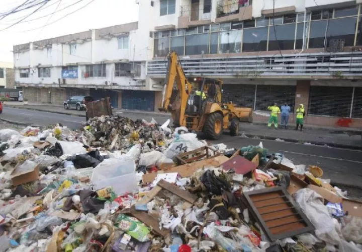 Acumulación de la basura un problema que sigue afectandi a la ciudad de Panamá.