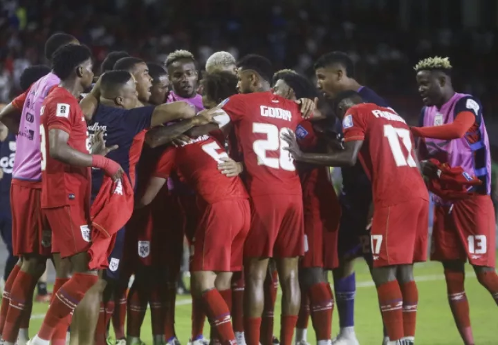 Jugadores del equipo de Panamá, que tendrán que enfrentar a Colombia en los cuartos de final de la Copa América. Foto: EFE