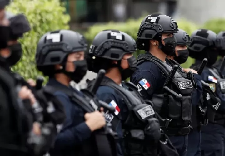 Jubilaciones de la policía son objeto de debate.