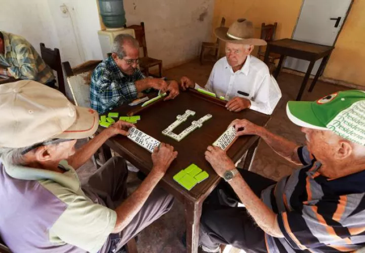 La mayoría de los jubilados se mantienen en sus puestos de trabajo después de la edad de retiro.  Pexels