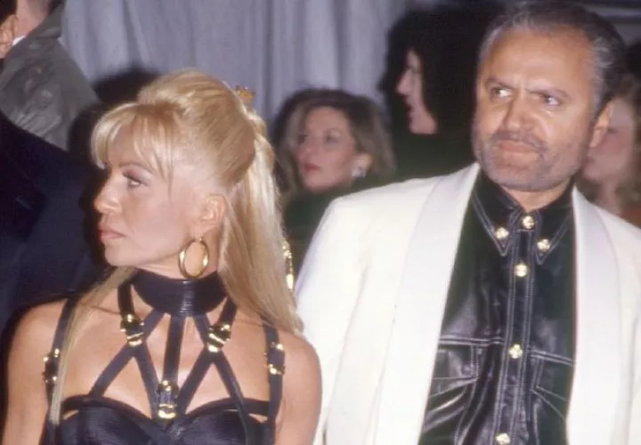 Los hermanos Gianni y Donatella Versace en la MET Gala.