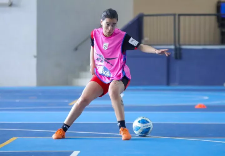 Estefanía Salas  en los entrenamientos de Panamá. Foto: FPF
