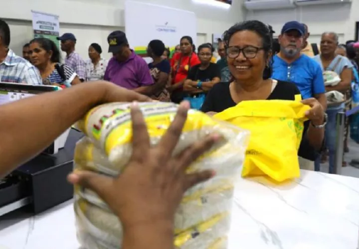 El arroz es el producto más buscado en las ferias y tiendas del IMA.  Cortesía