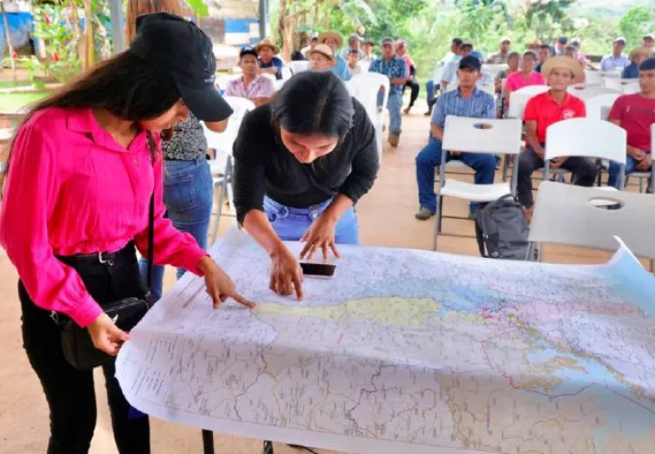 La Autoridad del Canal de Panamá continúa censando a las comunidades de Río Indio. Cortesía