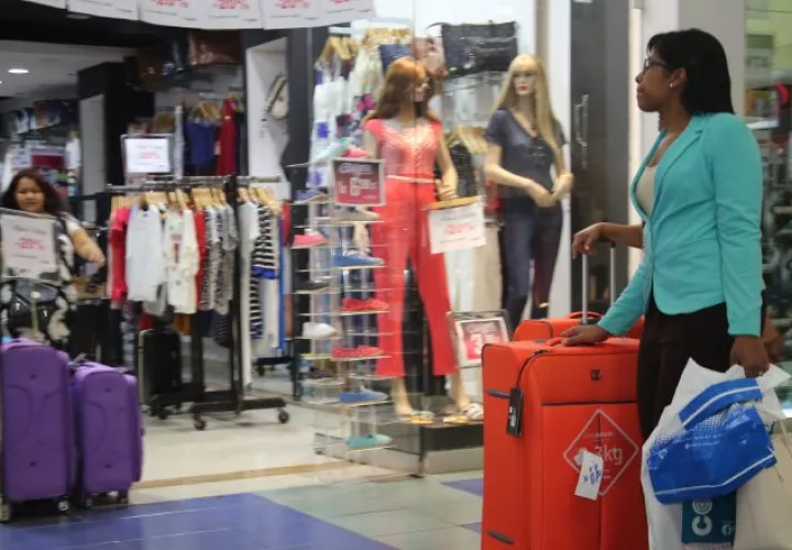 Panamá es reconocida en la región latinoamericana por tener precios accesibles en la ropa, calzados y otros artículos de uso personal. Cortesía