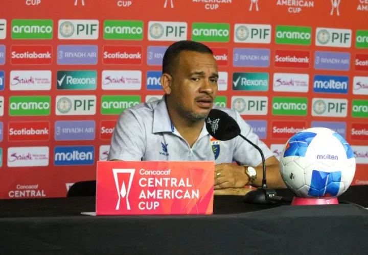 Mario Méndez, técnico de Plaza Amador. Foto:@cdplazaamad