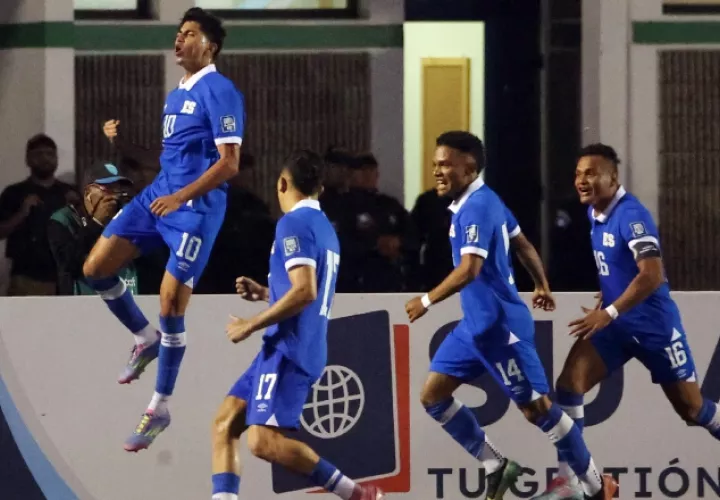 Jugadores de El Salvador. 