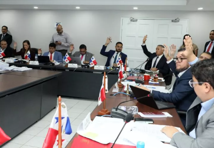 Diputados votan a favor de modificaciones al presupuesto. Cortesía