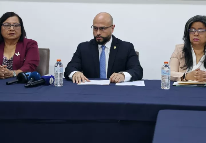 Yara Campos y Rubén Darío González, autoridades del TE. Cortesía