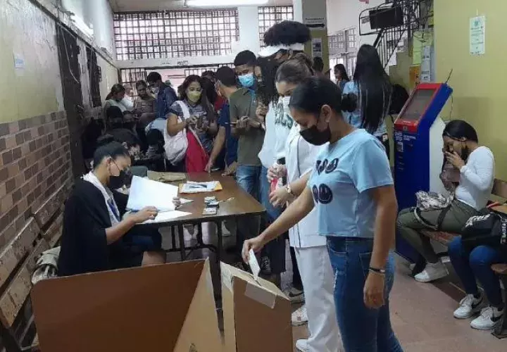 La Universidad de Panamá, en los próximos meses, abrirá el periodo de postulaciones a los distintos cargos.  Cortesía 