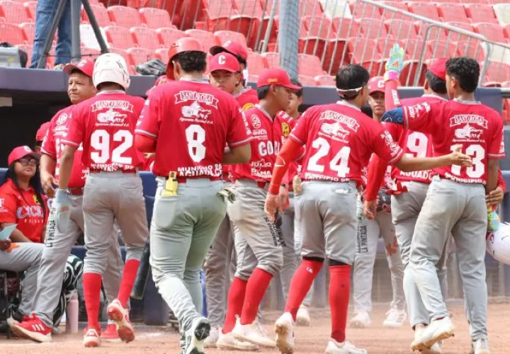 Coclé es el actual bicampeón del béisbol juvenil. Foto: Fedebeis