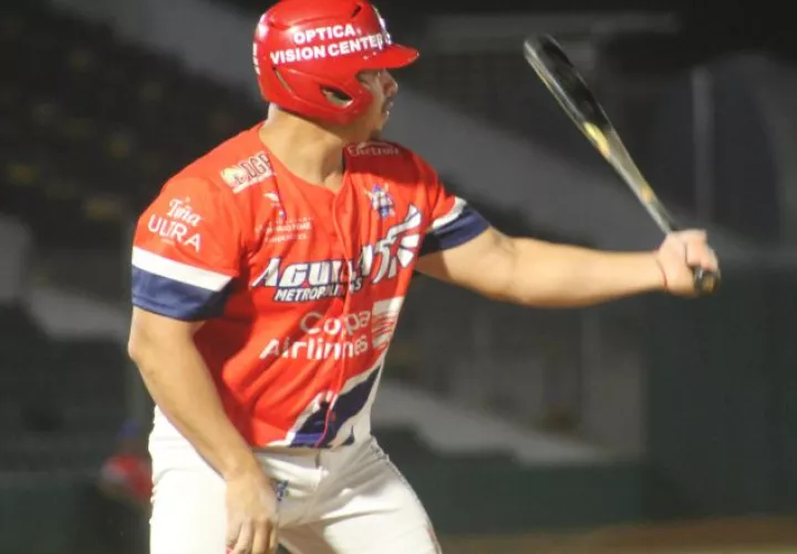 Carlos Xavier Quiroz, jugador de las Águilas Metropolitanas. Foto: Probeis