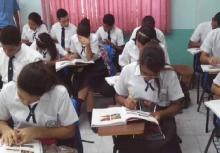 El Ministerio de Educación, para el año lectivo 2026, nombró un total de 3,150 docentes nuevos.  Epasa / Archivo 
