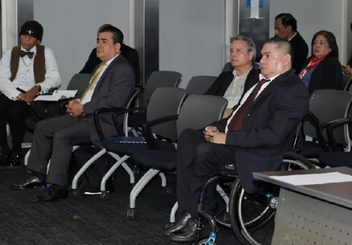 Parte de los postulados para el cargo de Defensor (a) del Pueblo, quienes fueron entrevistados durante dos días por los diputados.  Cortesía