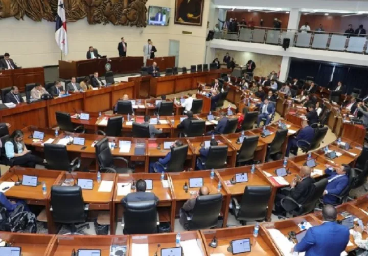 El periodo de sesiones ordinarias de la Asamblea Nacional culmina el próximo 30 de abril.  Cortesía 
