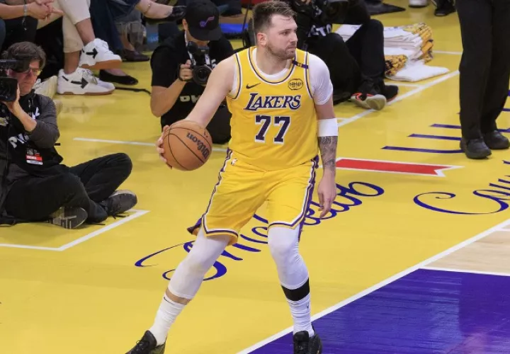 Luka Doncic, jugador de los Lakers. Foto: EFE