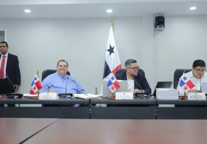 La Comisión de Presupuesto aprobó varios traslados en la sesión del miércoles. Cortesía