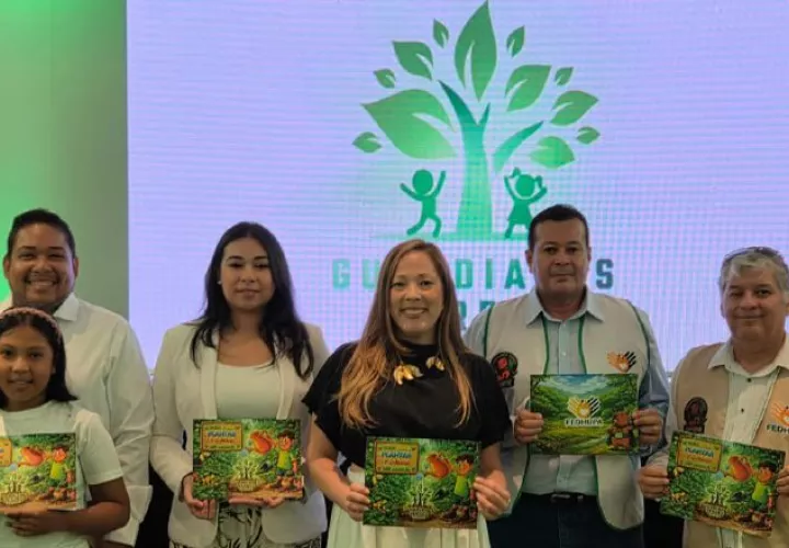 Lanzamiento de "Guardianes Verdes", una iniciativa de la empresa Cobre Panamá en alianza con la Fundación Educación y Desarrollo Humano de Panamá (Fedhupa). Vivian Jiménez