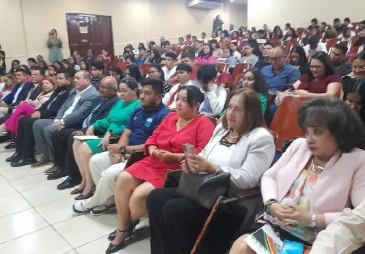 Docentes y administrativos están preocupados.  Cortesía 