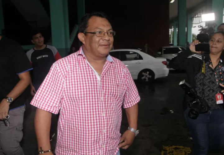 Absalón Herrera fue diputado de Guna Yala, nombró a su padre en la planilla 080 de la Asamblea Nacional. Foto: Víctor Arosemena.