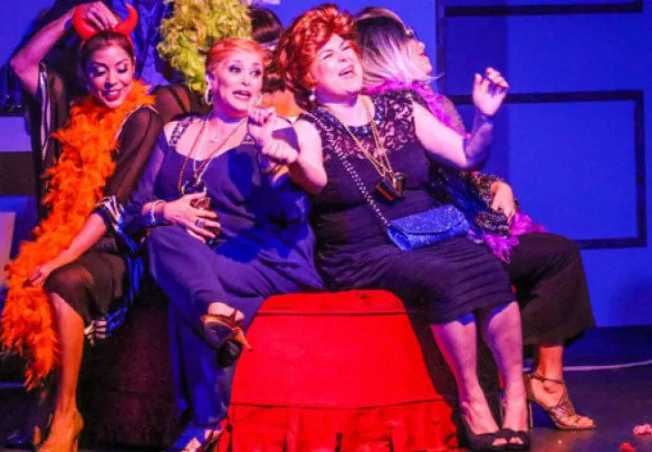 Una escena de 'La madre que me parió'. Foto: Cortesía Teatro La Estación.