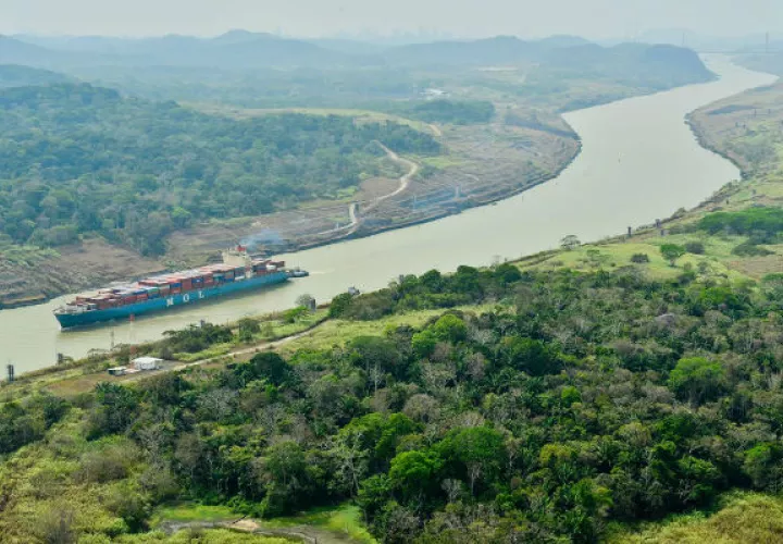 Como consecuencia del cambio climático, en los últimos seis meses, la vía interoceánica ha tenido que ajustar el calado de navegación