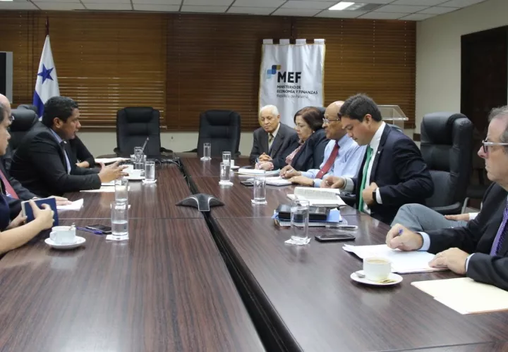 Es importante que el MEF implemente la nueva estructura de la AIG. Foto: MEF