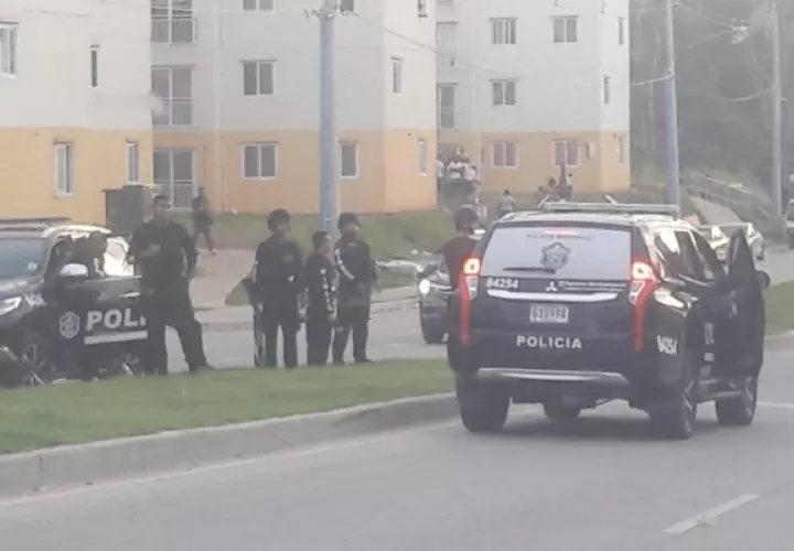 La Policía Nacional llevó a cabo varios operativos en el lugar. Foto/Diómedes Sánchez