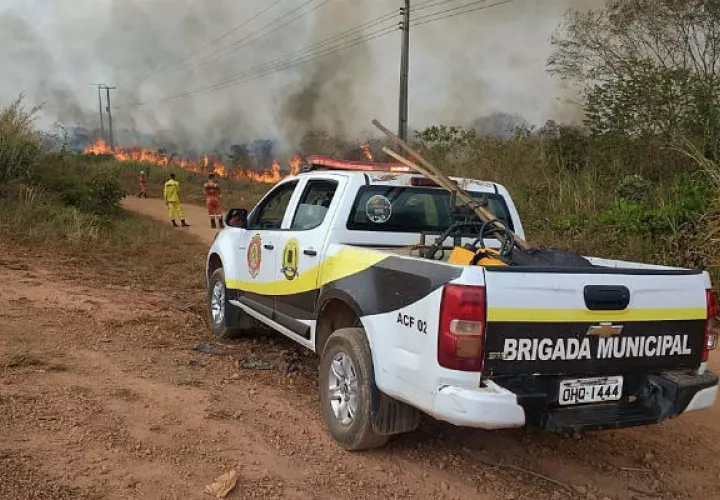  Incendio en la amazonía brasileña, en Porto Velho, capital del estado amazónico de Rondonia. Foto: EFE.