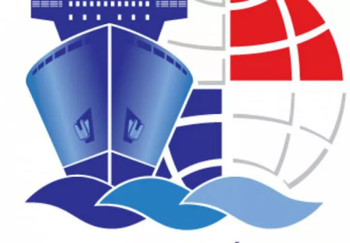 Se trata de la nave de pesca de nombre ALETA AZUL.