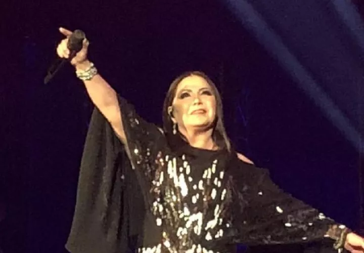 Cantante Ana Gabriel. 