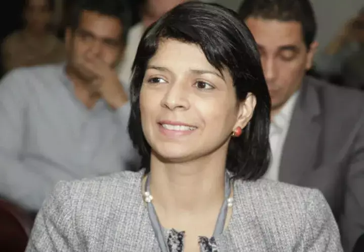 La directora de la Antai, Angélica Maytín, pretende imponer una sanción a la presidenta de la Asamblea Nacional.