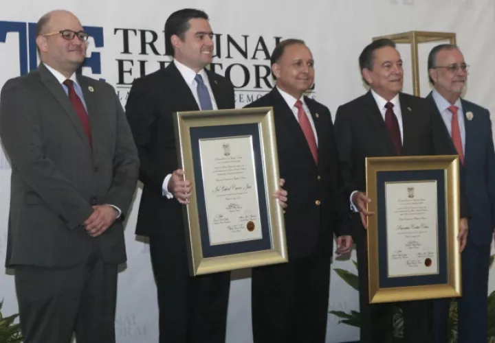Este 21 de mayo, los magistrados del TE entregaron a Cortizo y a Carrizo sus credenciales como presidente y vicepresidente (2019-2024). Foto de Víctor Arosemena  