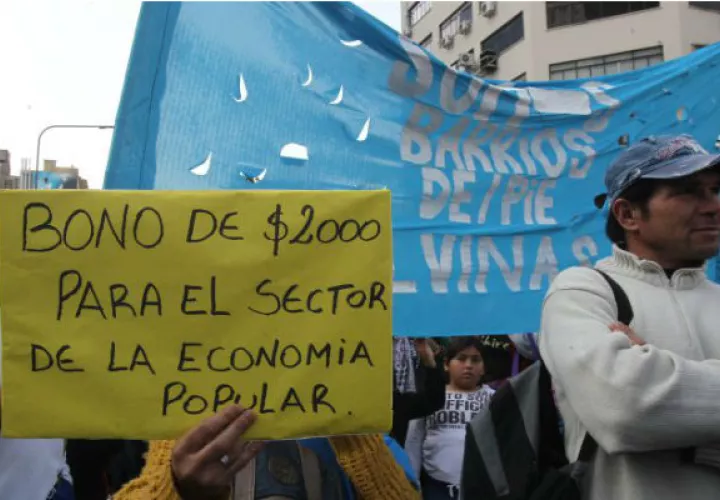 Por la crisis, la tasa de renovación de la deuda de corto plazo emitida por el Tesoro cayó drásticamente del 88 al 10%. Foto/EFE