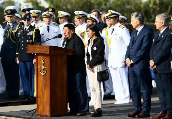  José Aramayo, padre de uno de los tripulantes del ARA San Juan, habla al cumplirse el primer aniversario de su desaparición . Foto: EFE