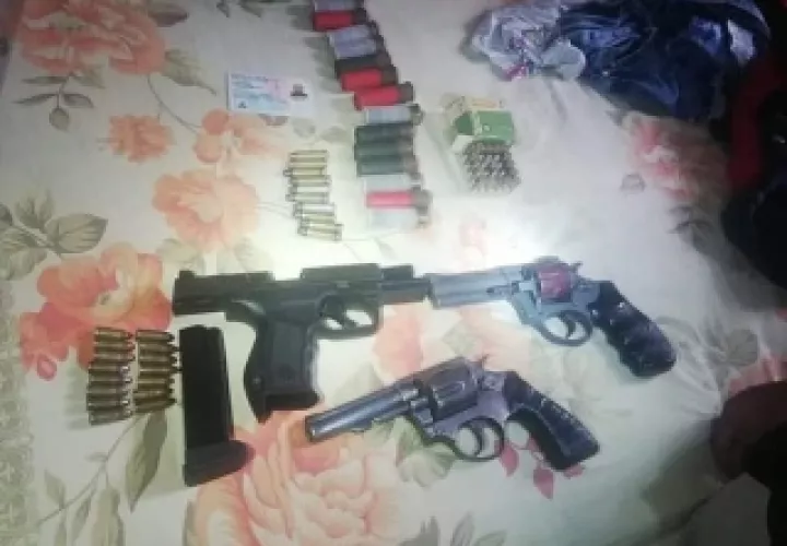 Incautaron armas, municiones entre otras cosas. Foto/Diómedes Sánchez