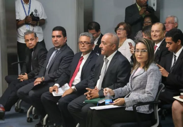 Más de 20 funcionarios han sido ratificados desde la instalación de la Comisión. Foto/Cortesía