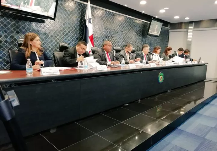 Asamblea rectificará ratificación apresurada de cinco funcionarios del 'buen gobierno'. Foto: Panamá América.