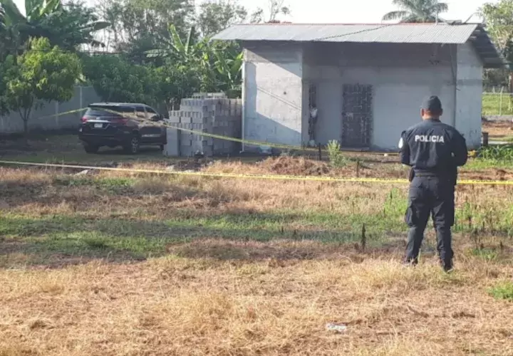 El homicidio del Comisionado de la Policía Nacional Samuel Espinoza Linsays de 55 años ocurrió el 3 de abril de 2018 en la comunidad de Santa Marta.