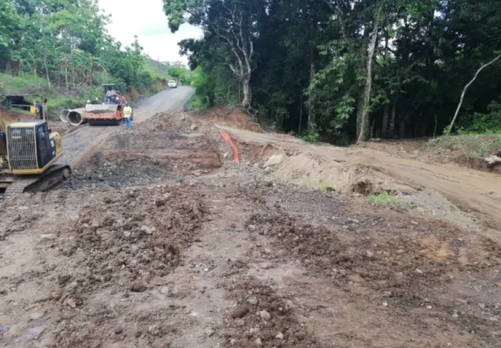 Los moradores del área exigen soluciones permanentes lo más pronto posible. Foto/Thays Domínguez