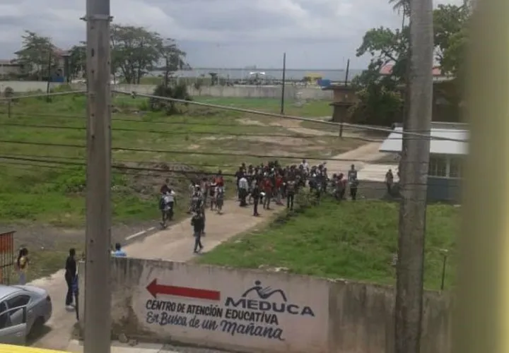 El altercado fue cerca al Instituto Rufo A Garay y el colegio Jose Guardia Vega. Foto: Diómedes Sánchez S. 