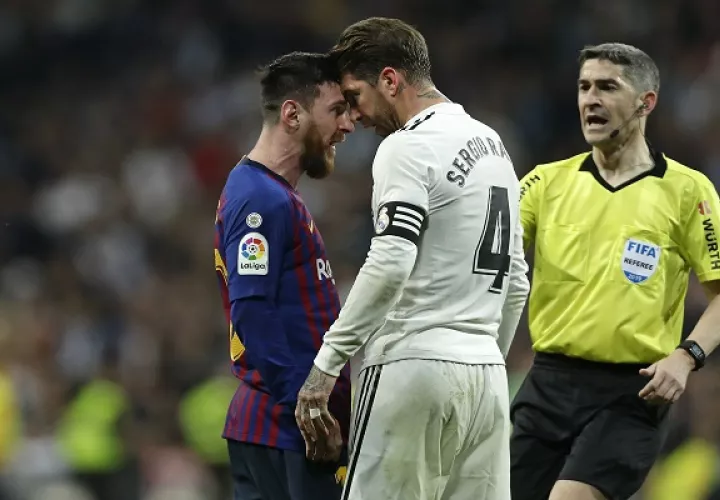 El Barcelona hace lo que quiere en casa ajena.