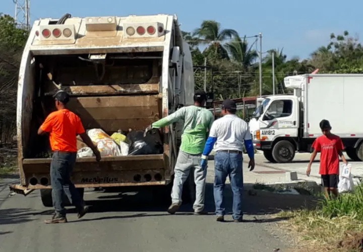 Emas también retiró las cajas para depositar basura. Foto: Archivo/Ilustrativa