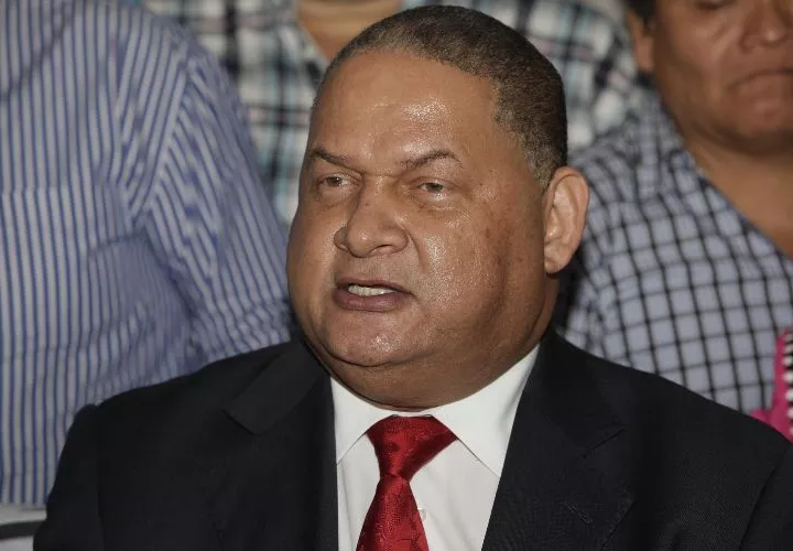 El diputado Benicio Robinson es cuestionado por algunos sectores por sus actuaciones.