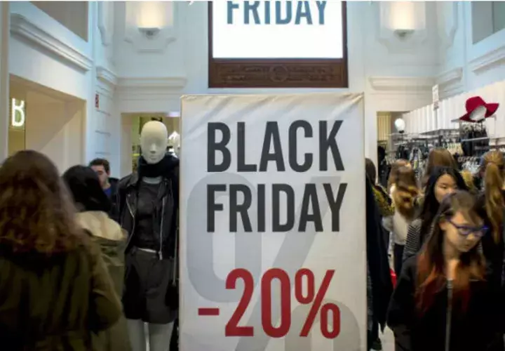 La fiebre de las compras, no obstante, se dispara cuando llegan los descuentos más jugosos entre ese jueves y el Ciberlunes ("Cyber Monday").