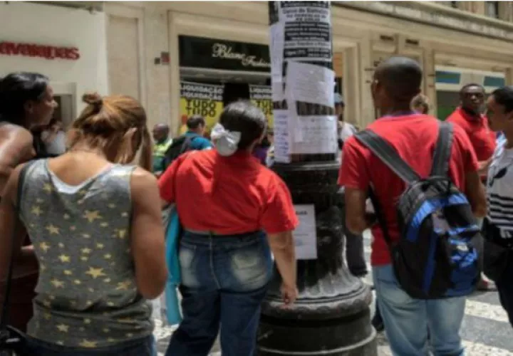 El 41.4% de la población ocupada en Brasil trabaja de manera informal. Foto: EFE.