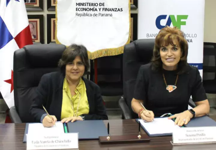 La formación bilingüe permitirá a los alumnos una mejor preparación para la globalización