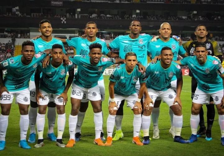 Equipo del CAI.
