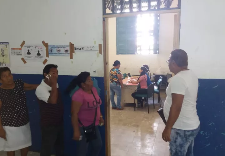  Un total de 306 mil 377 miembros de este colectivo político estaban habilitados para ejercer el sufragio. Foto/L.Ávila